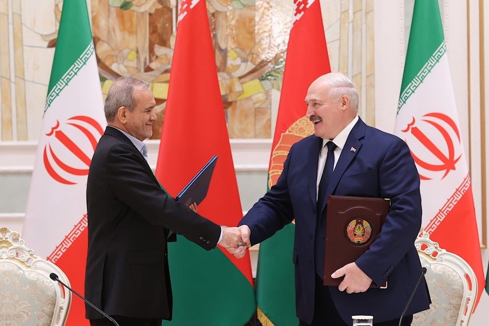 Iranian President Masoud Pezeshkian meets with his Belarusian counterpart Alexander Lukashenko in Minsk, Belarus, on August 20, 2025. (president.ir)