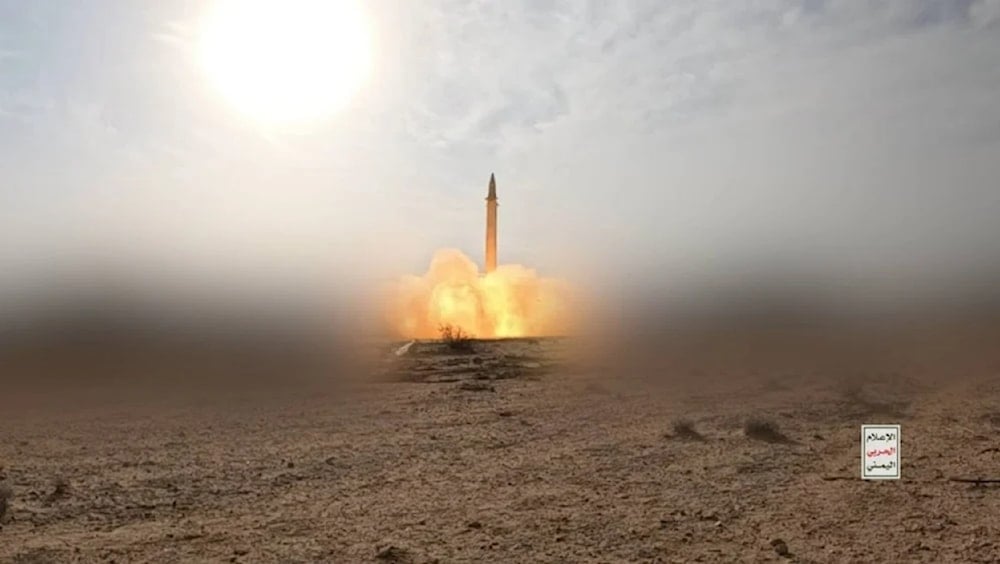 Yemeni Forces announce firing hypersonic missile at Al-Lydd Airport