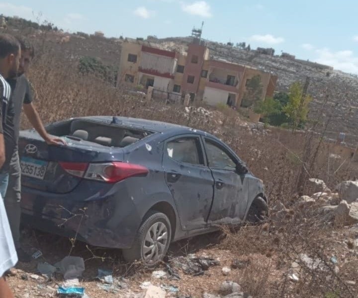 One killed in Israeli strike on civilian car in South Lebanon
