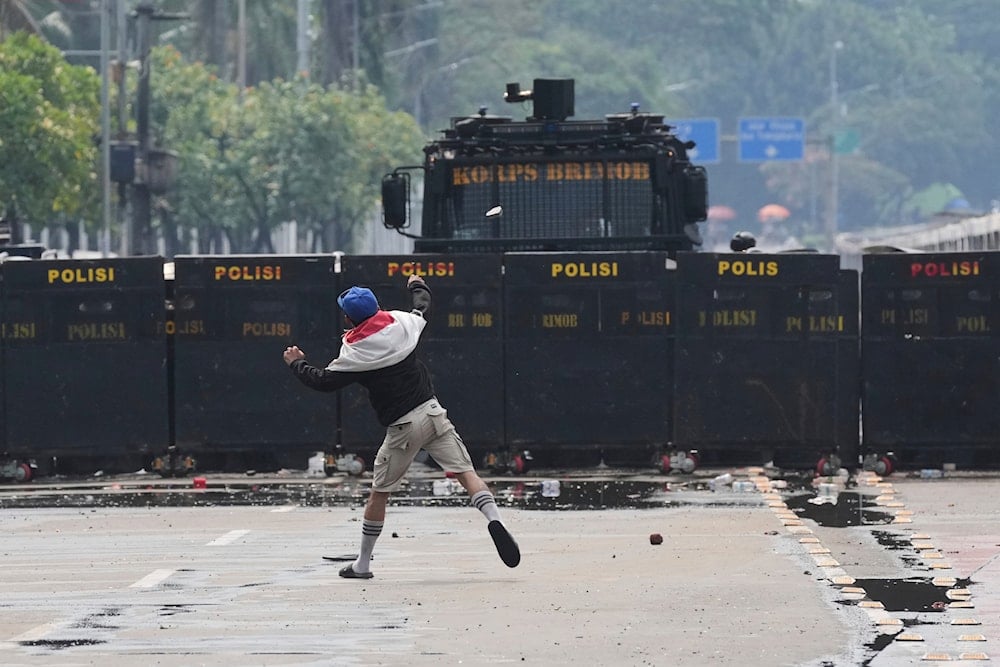 Indonesia president says some protests 'leaning towards treason'