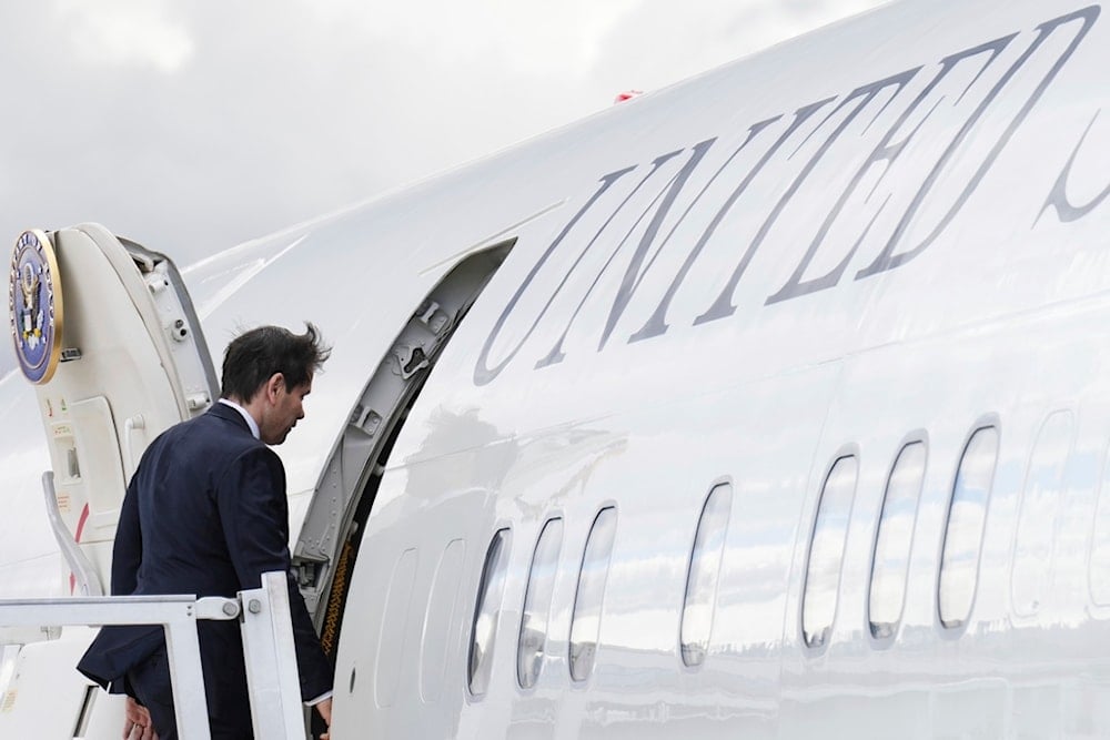 Secretary of State Marco Rubio boards his plane on departure from Quito, Ecuador, Thursday, Sept. 4, 2025, after visiting Mexico and Ecuador. (AP Photo/Jacquelyn Martin, Pool)