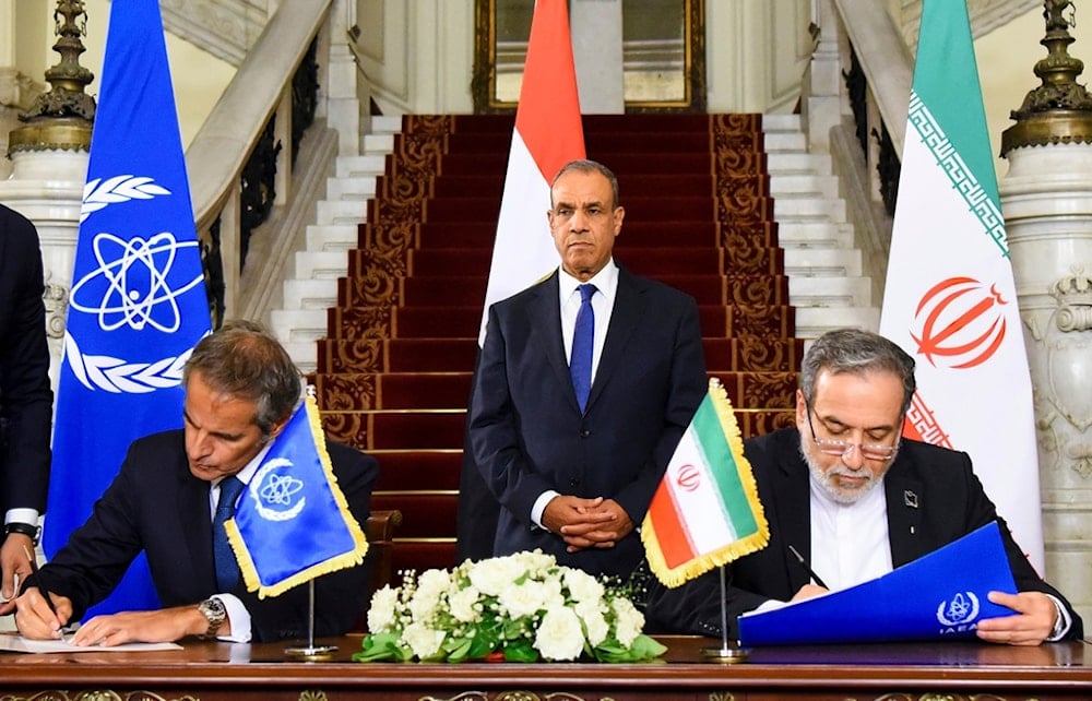 Iranian Foreign Minister Abbas Araghchi, and Director General of the International Atomic Energy Agency Rafael Grossi, an sign an agreement to open the way for resuming cooperation, at Tahrir Palace in Cairo, Egypt, Tuesday, Sept. 9, 2025 (AP)