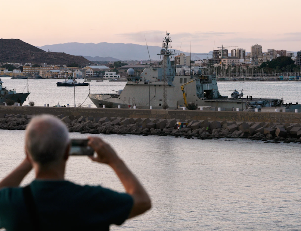 Italian port workers threaten full trade halt with 'Israel'
